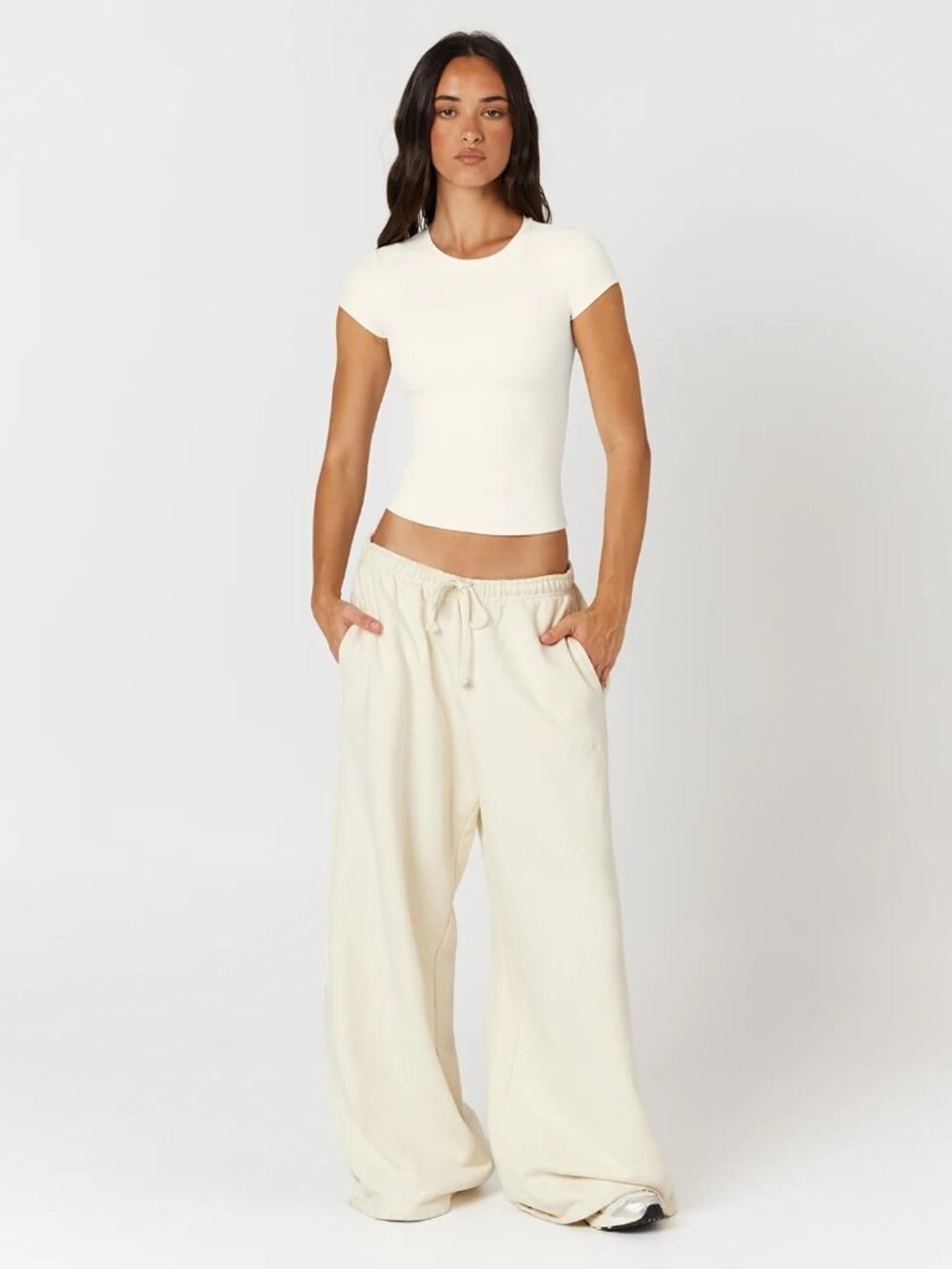 CSB Wide Leg Sweatpants in Milk, Size Large